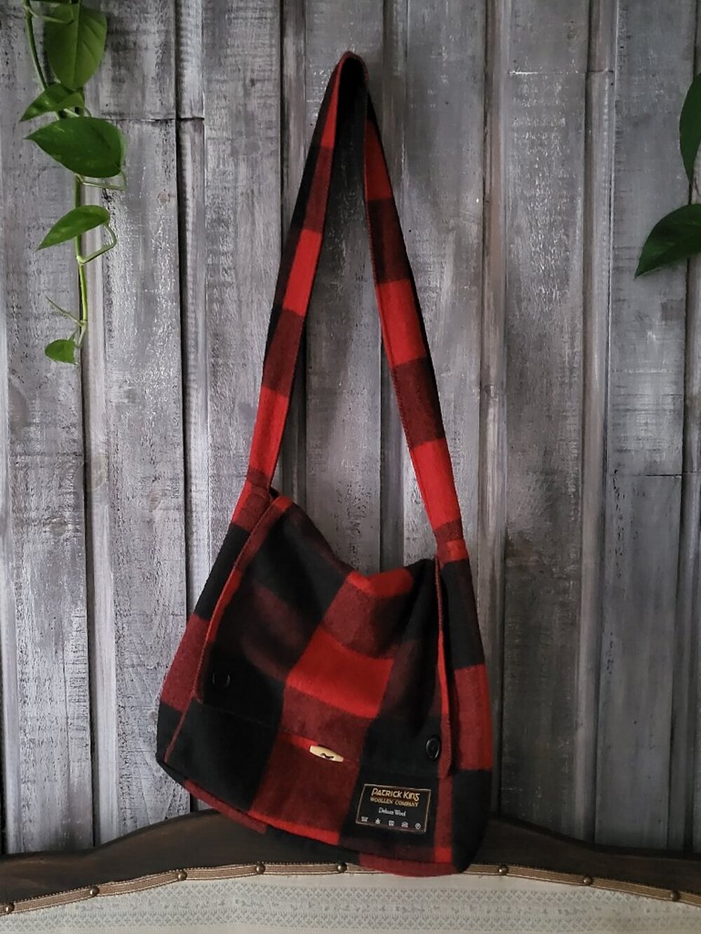 PATRICK KING WOOLLEN CO Deluxe Wool Buffalo Plaid Keri Flap Messenger Bag